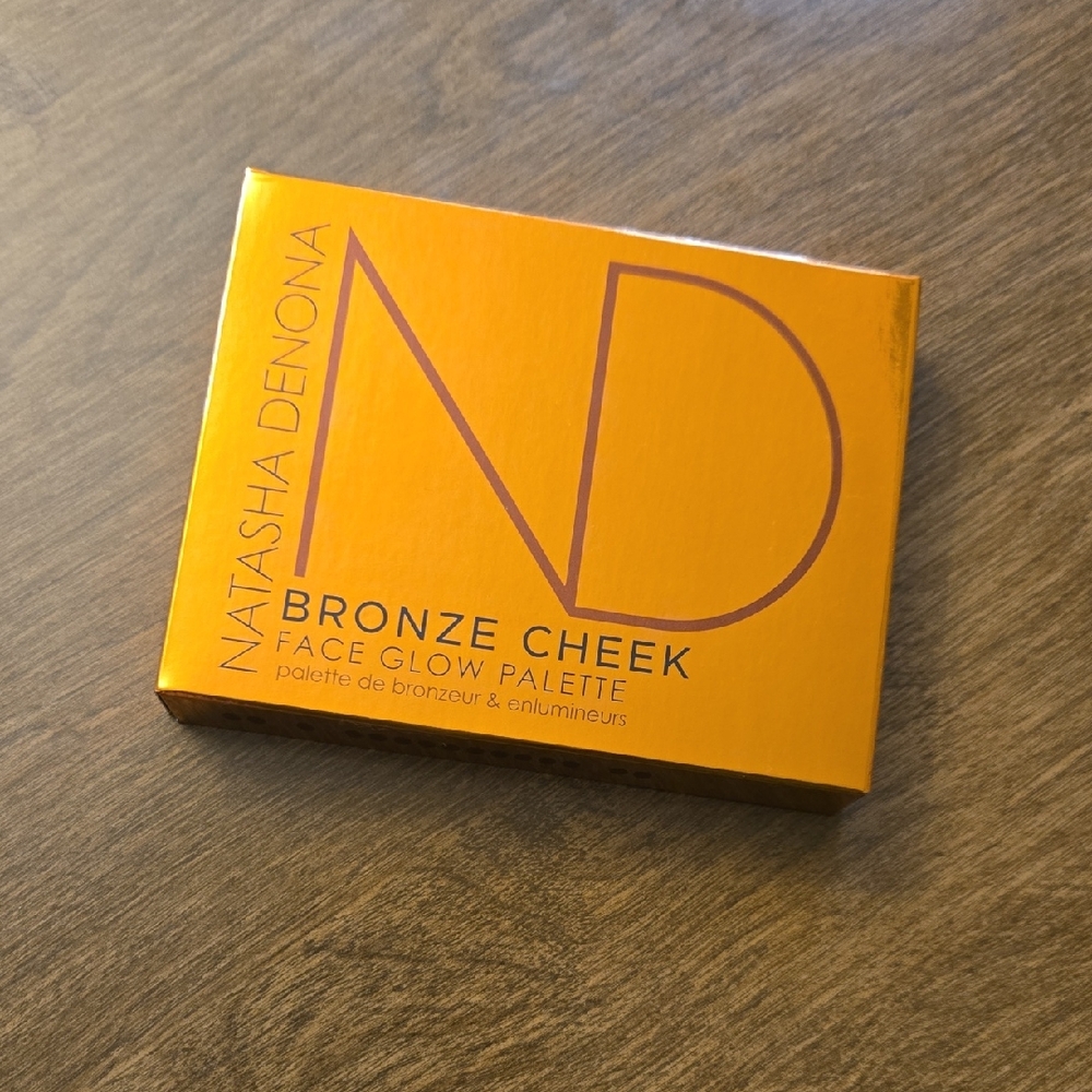 Natasha Denona Bronze Cheek Face Glow Palette